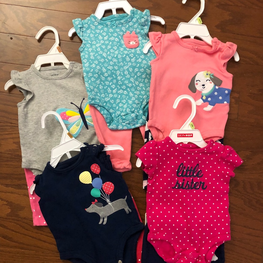Carter’s 0-3 baby girl Bundle